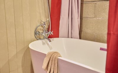 Hot tub at Beverly Hills Spanish.