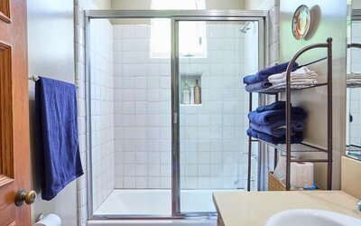 Guest bathroom at Beverly Hills Spanish.