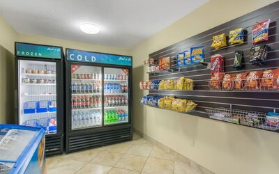 Vending machine at Sleep Inn & Suites Port Charlotte - Punta Gorda.
