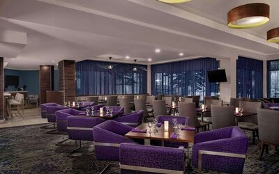 Dining room at Hilton Garden Inn Calgary Airport.