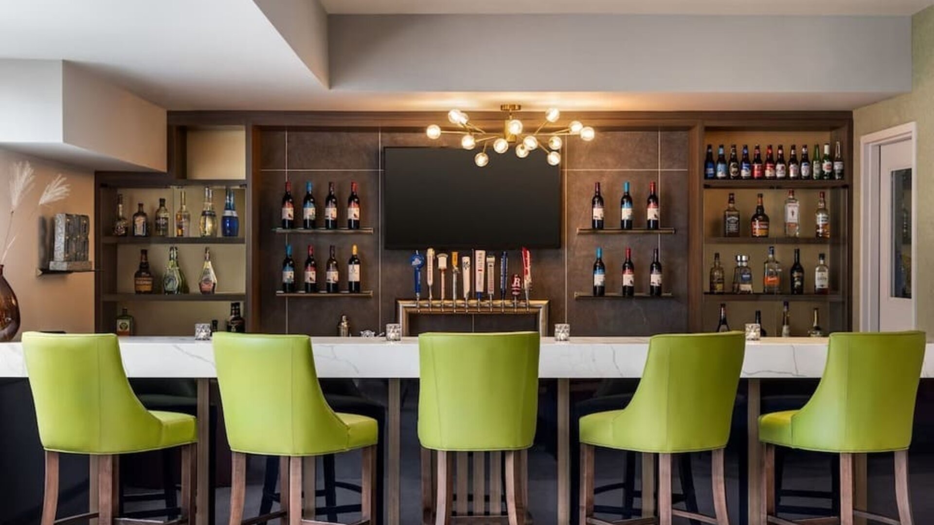 Hotel bar at Crowne Plaza Saint John Harbour View By IHG.