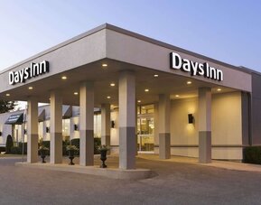 Hotel exterior at Days Inn By Wyndham London.