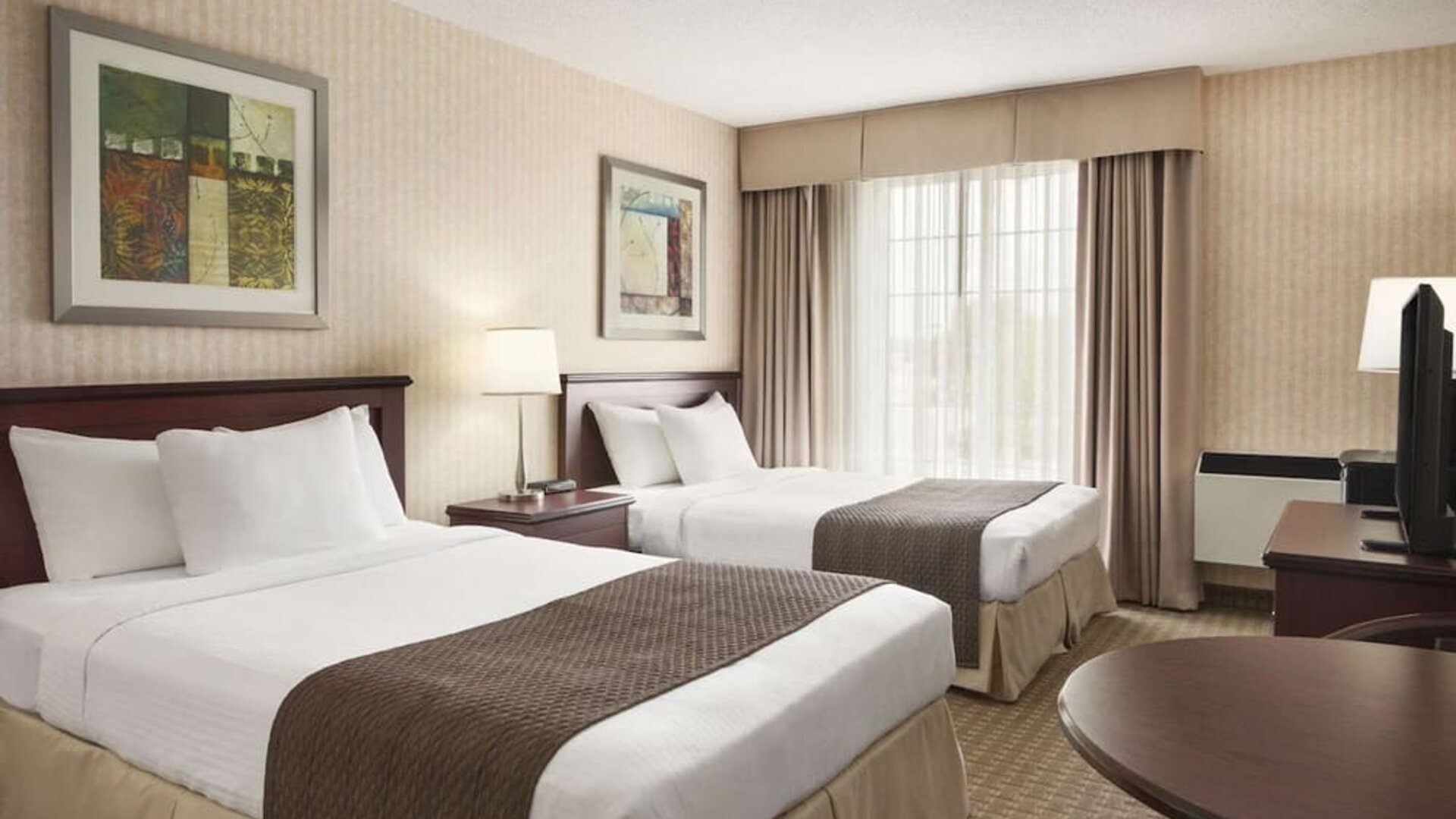 Day use room at Days Inn By Wyndham Brantford.