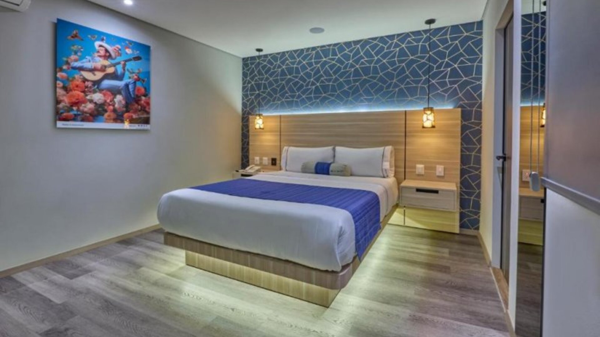 KALI La Raza Mexico City