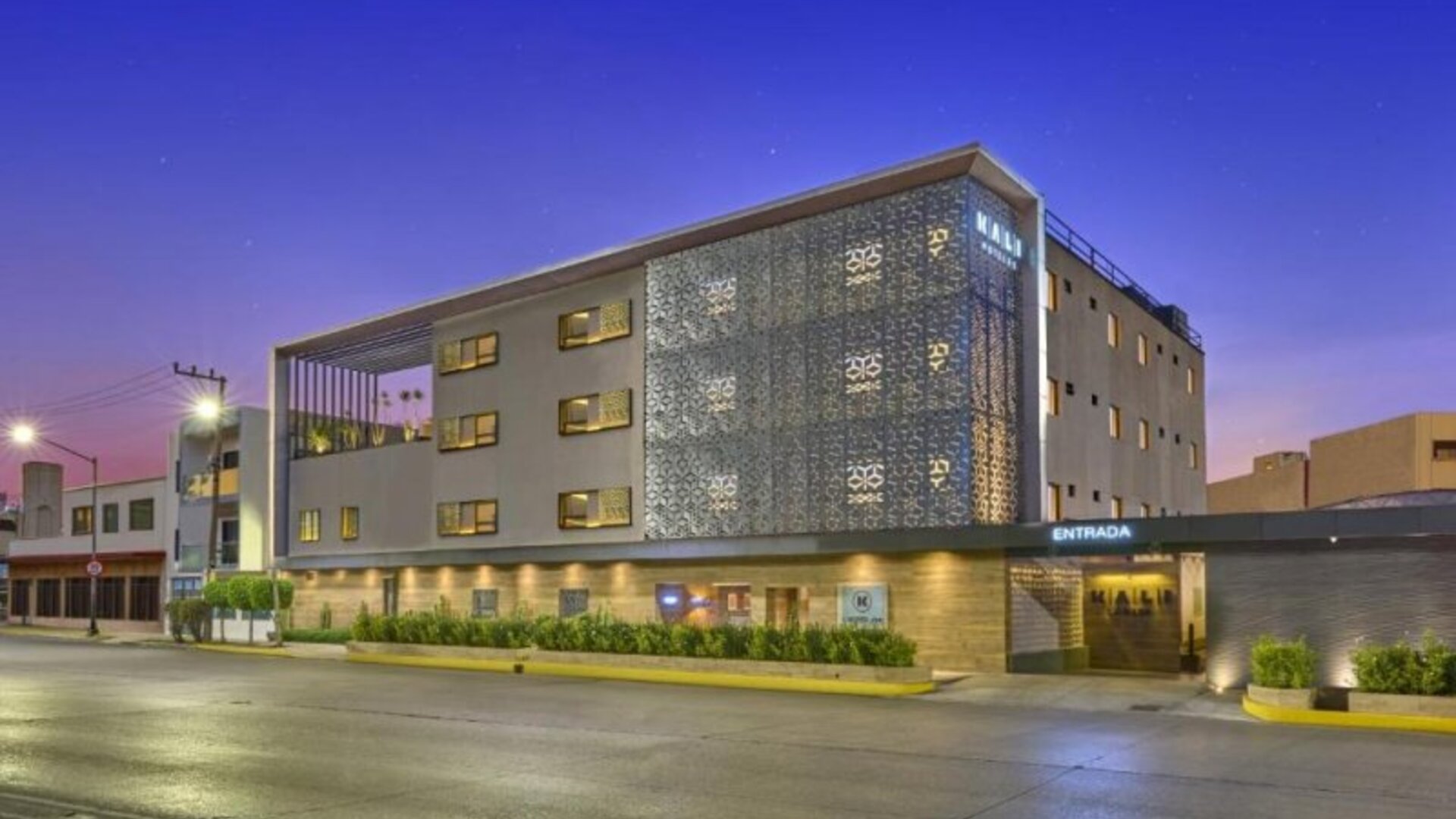 KALI La Raza Mexico City