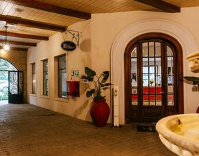 Hotel Plaza Central Canning