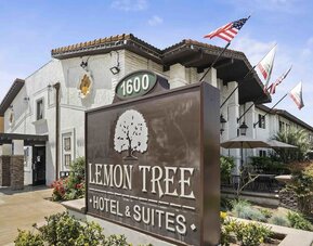 Hotel exterior at Lemon Tree Hotel & Suites Anaheim.