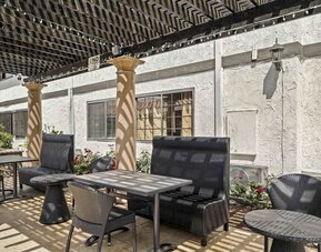 Outdoor terrace at Lemon Tree Hotel & Suites Anaheim.