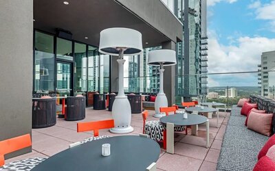 Cambria Hotel Austin Downtown