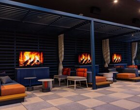 Cambria Hotel Austin Downtown