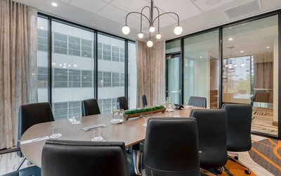 Cambria Hotel Austin Downtown