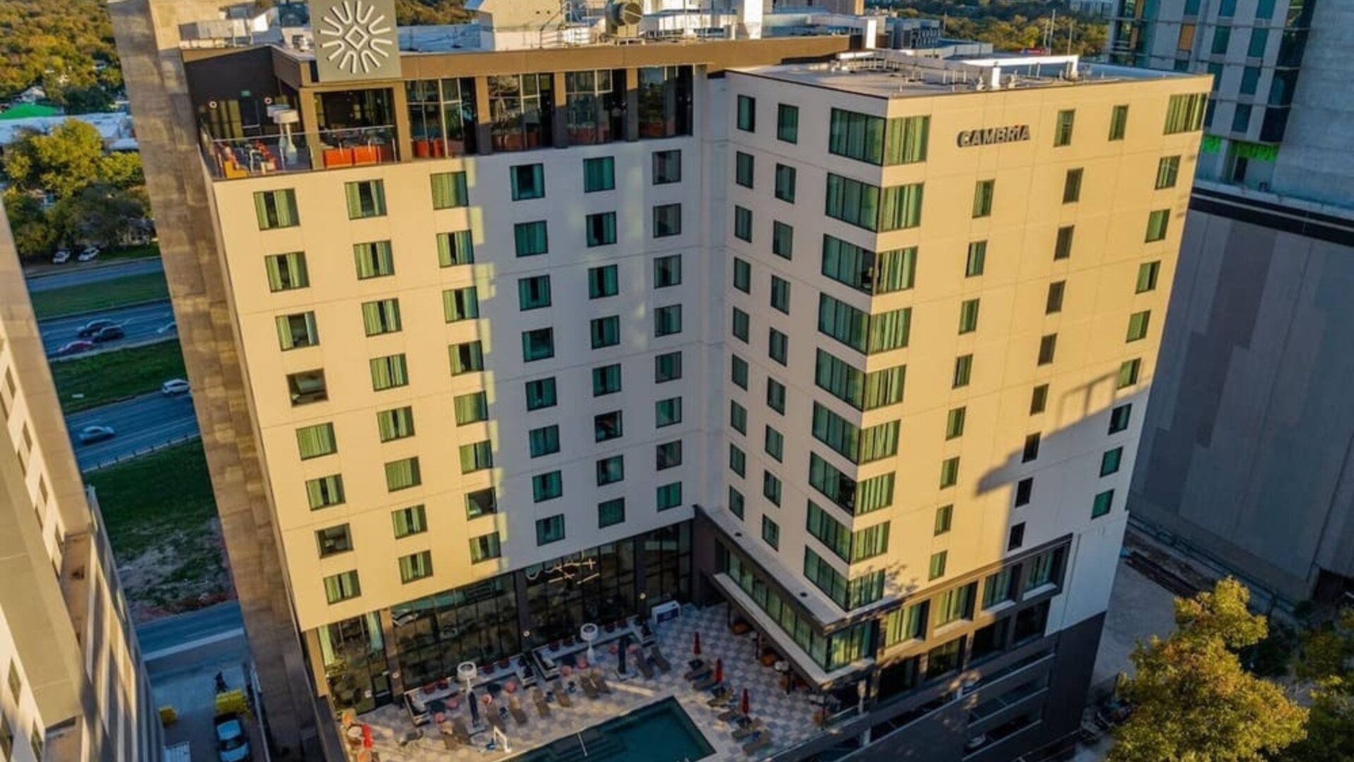 Cambria Hotel Austin Downtown