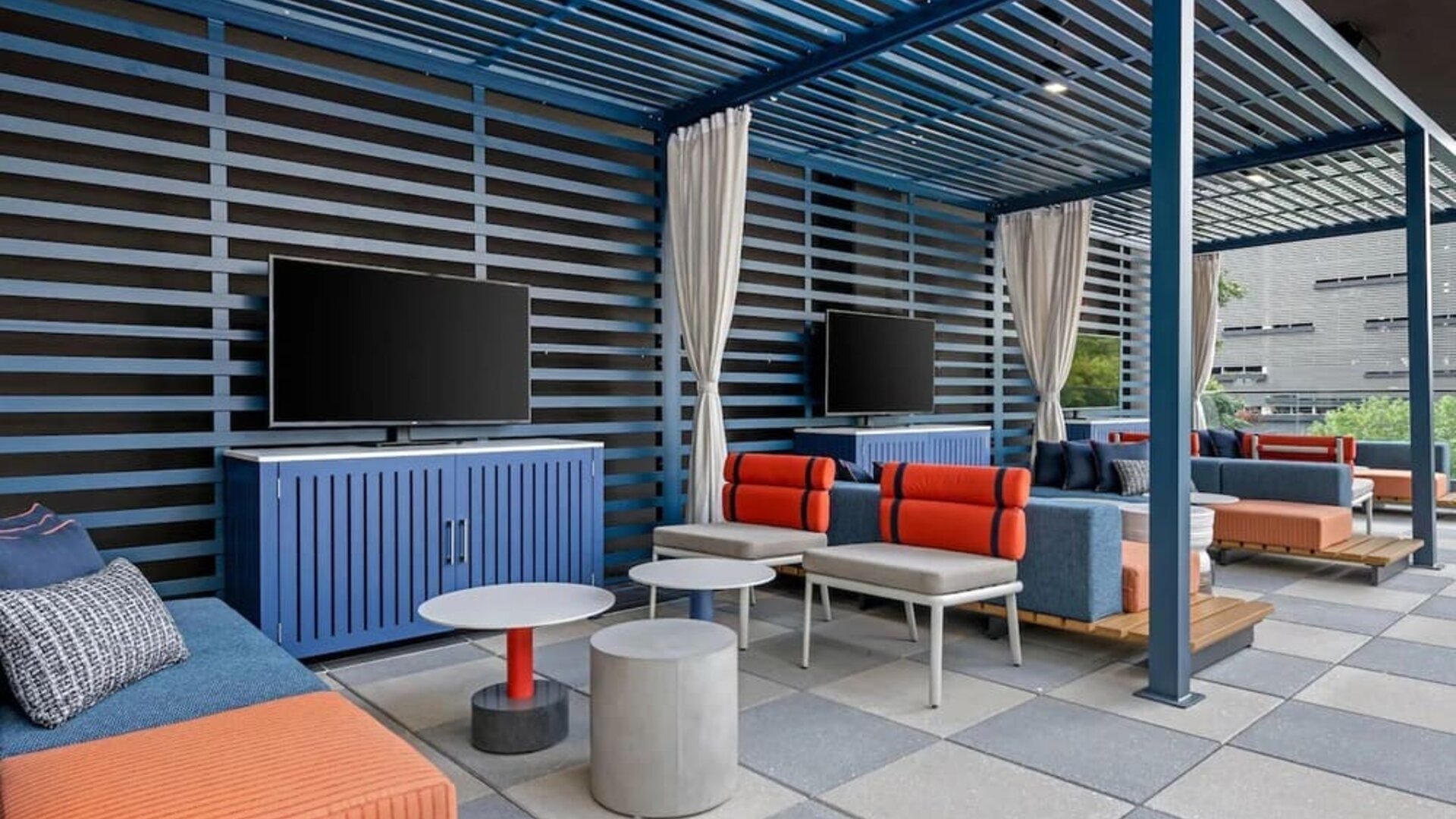 Cambria Hotel Austin Downtown