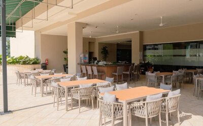 Waymore Hotel Spa & Casino