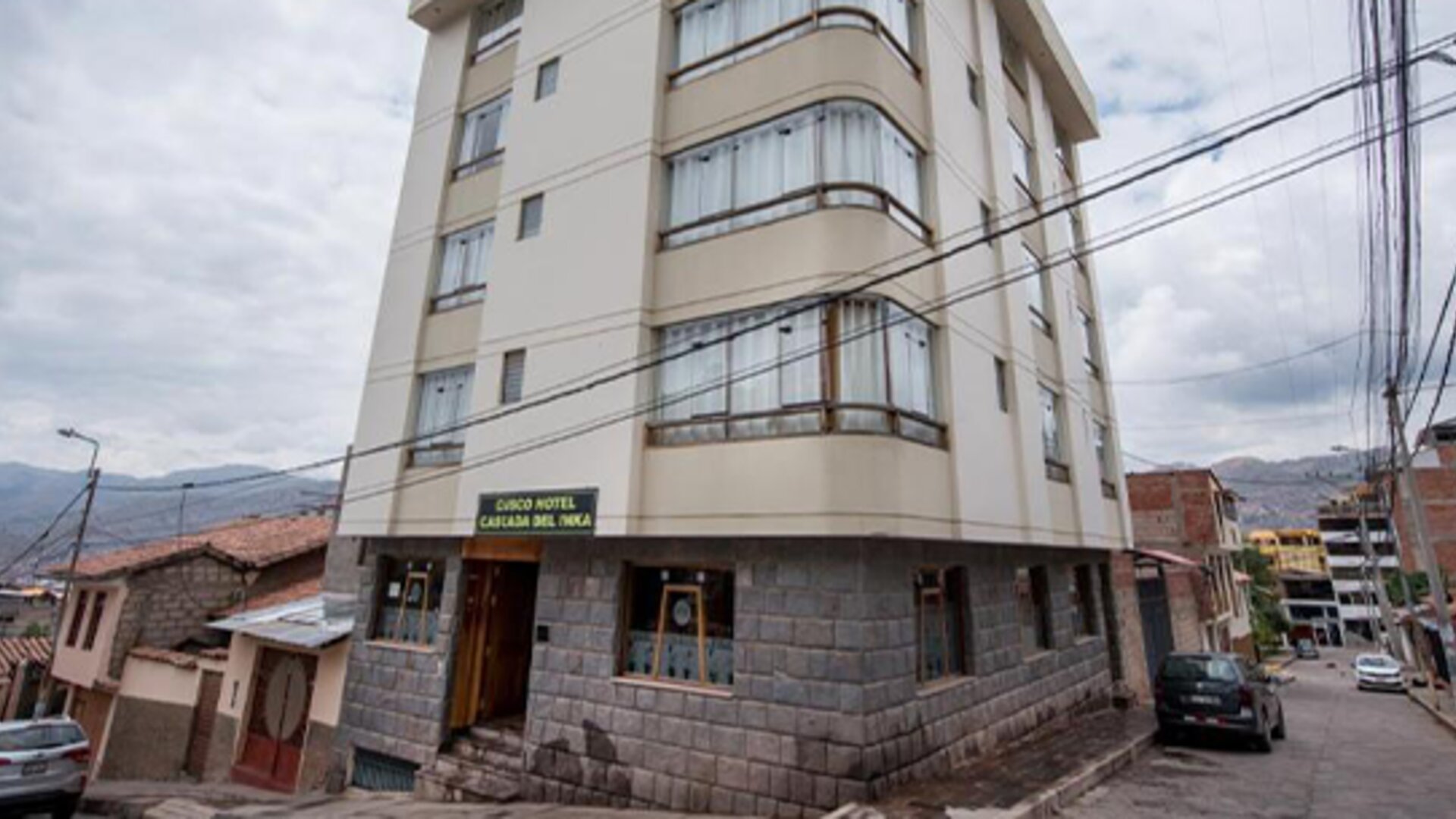 Hotel Cascada del Inka