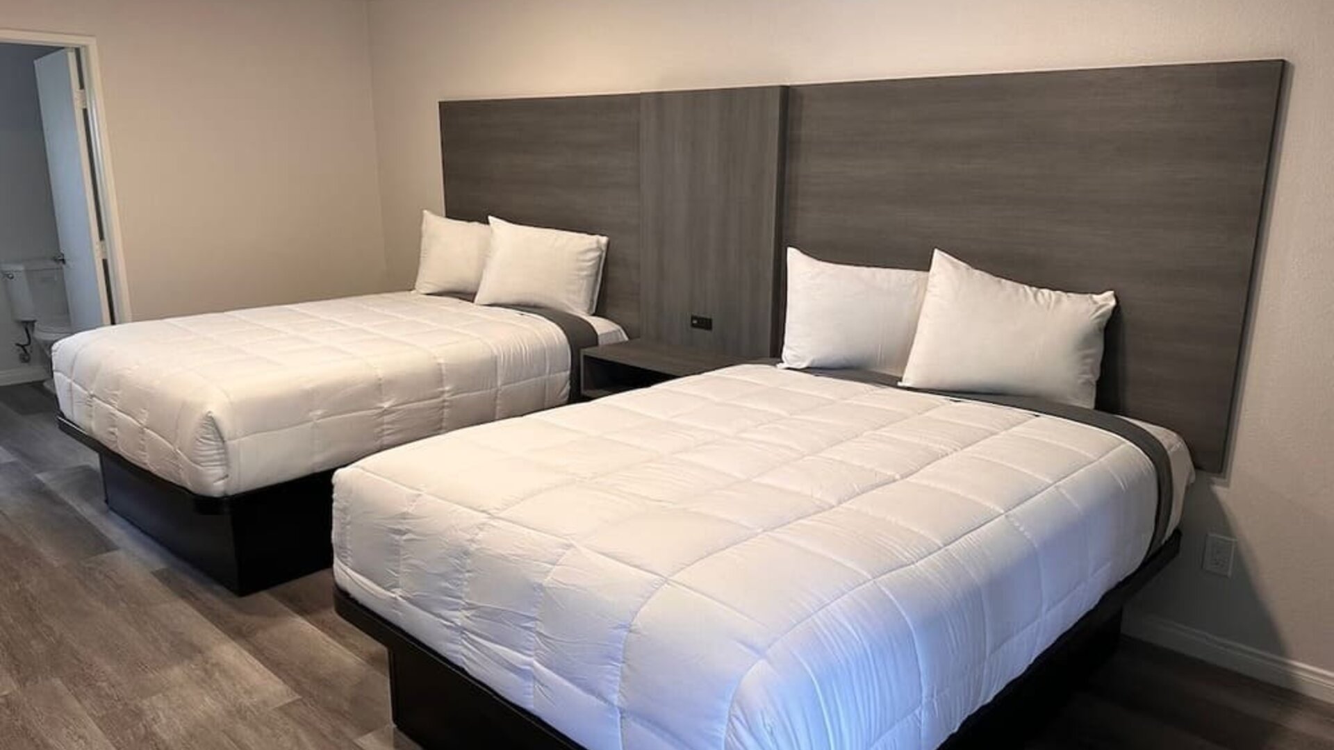 Day use room at Five Star Inn West Covina.