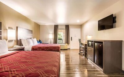 Day use room at Econo Lodge Inn & Suites Murfreesboro Shopping District.