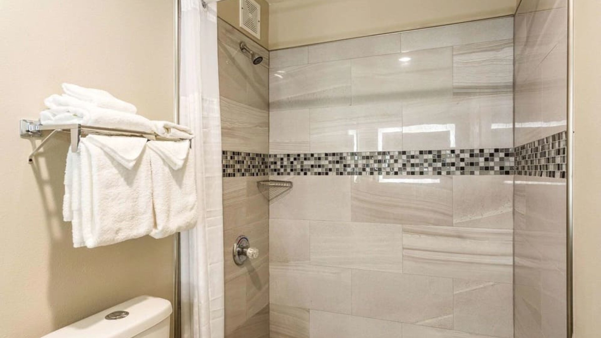 Guest bathroom at Econo Lodge Inn & Suites Murfreesboro Shopping District.