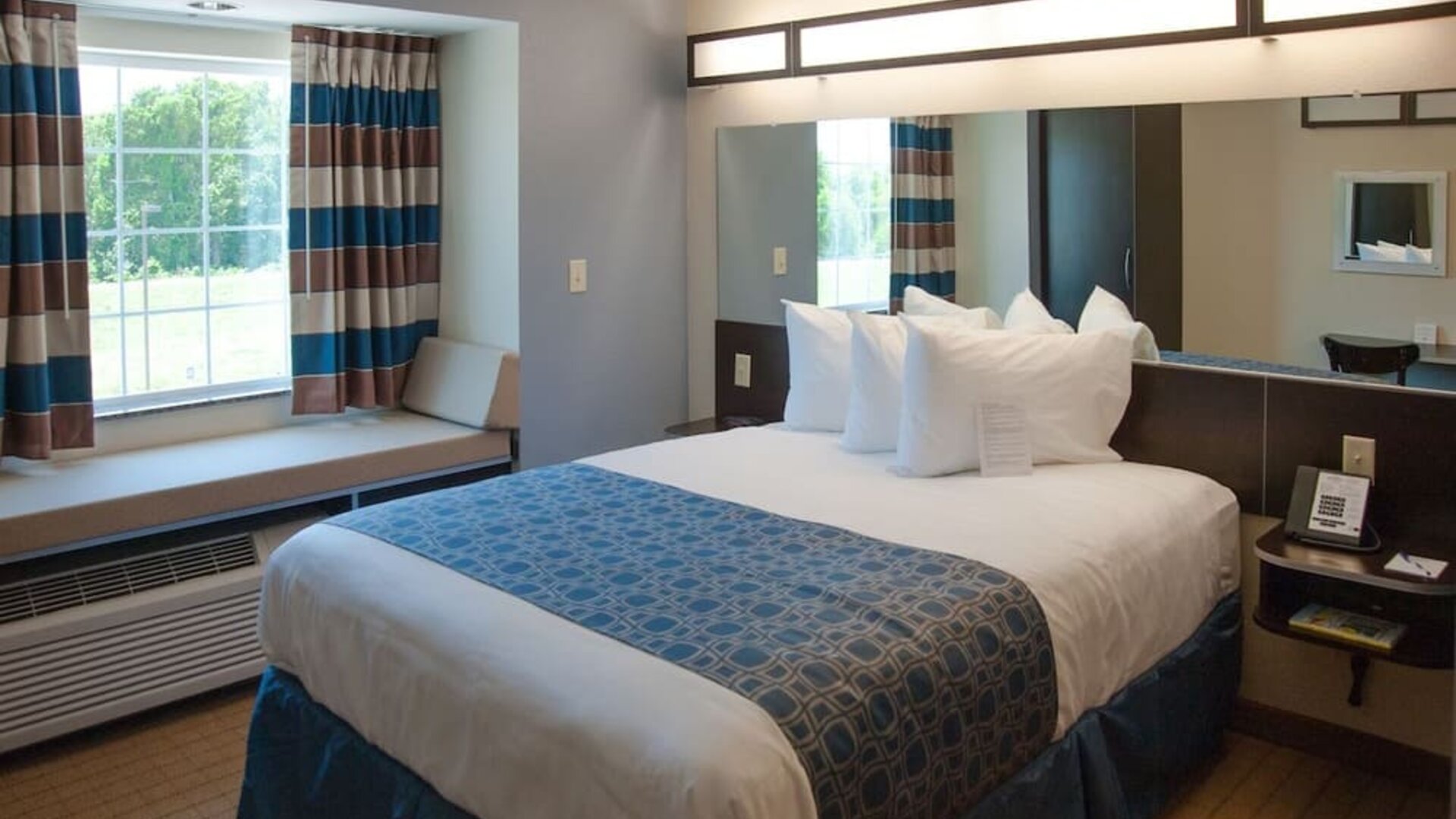 Day use room at WeStay Suites Belle Chasse.
