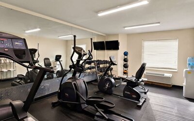 Fitness center at Quality Inn Memphis Northeast Near I-40.