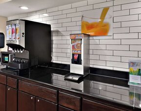 Dining room at Quality Inn Memphis Northeast Near I-40.