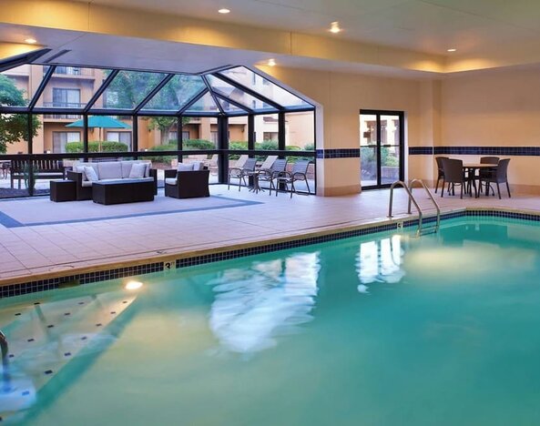 Indoor pool at Courtyard By Marriott Columbus Worthington.