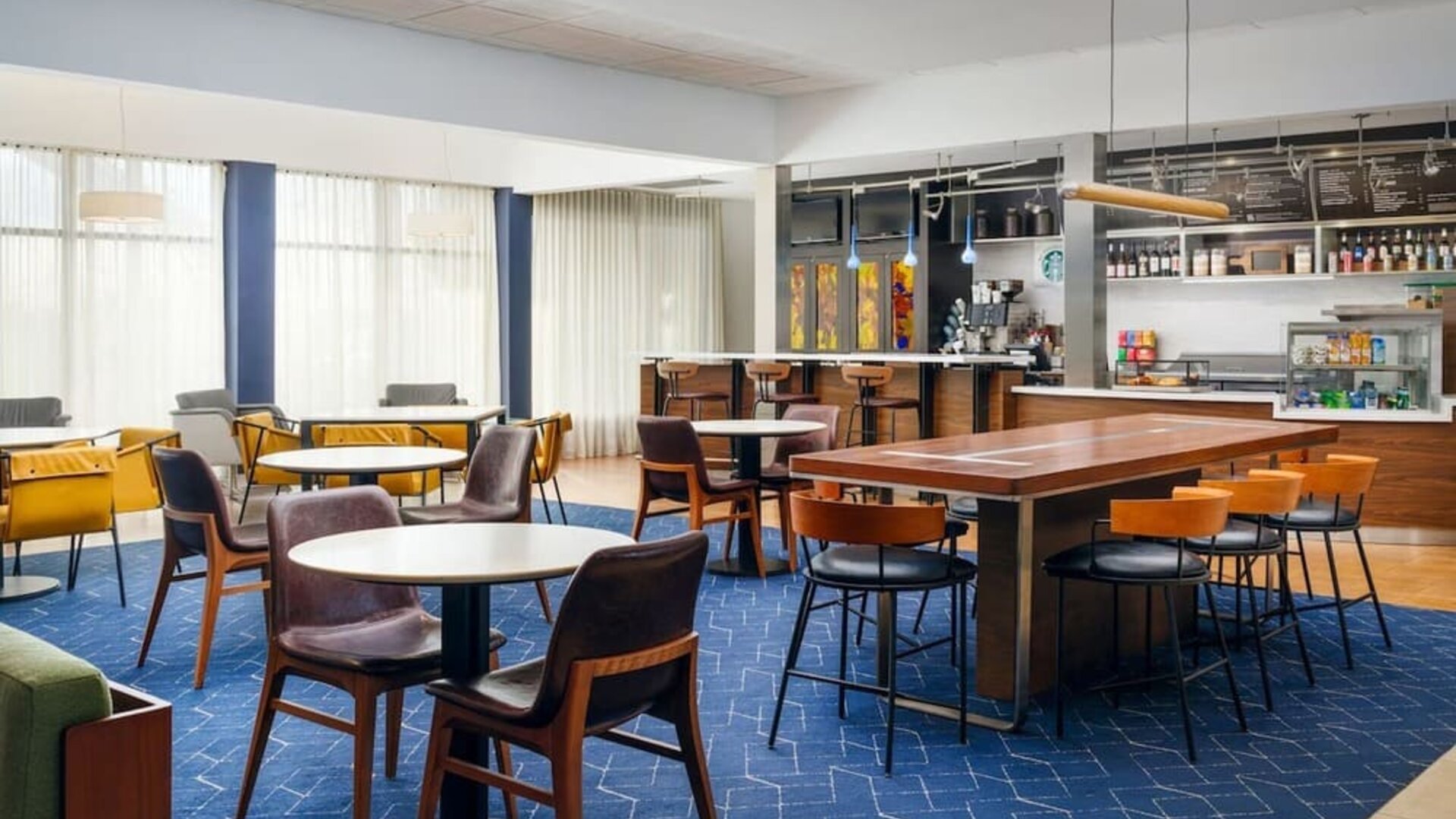 Restaurant at Courtyard By Marriott Columbus Worthington.