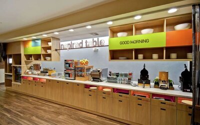 Breakfast available at Home2 Suites El Reno.