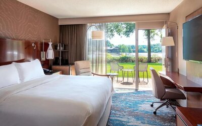 Day use room with natural light at Boston Marriott Newton.