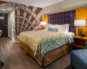 Day use room at Best Western Premier Toronto Airport Carlingview.