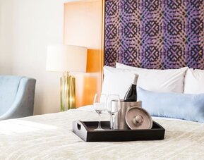 Day use room at Best Western Premier Toronto Airport Carlingview.