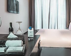 Hotel GHL Collection 93