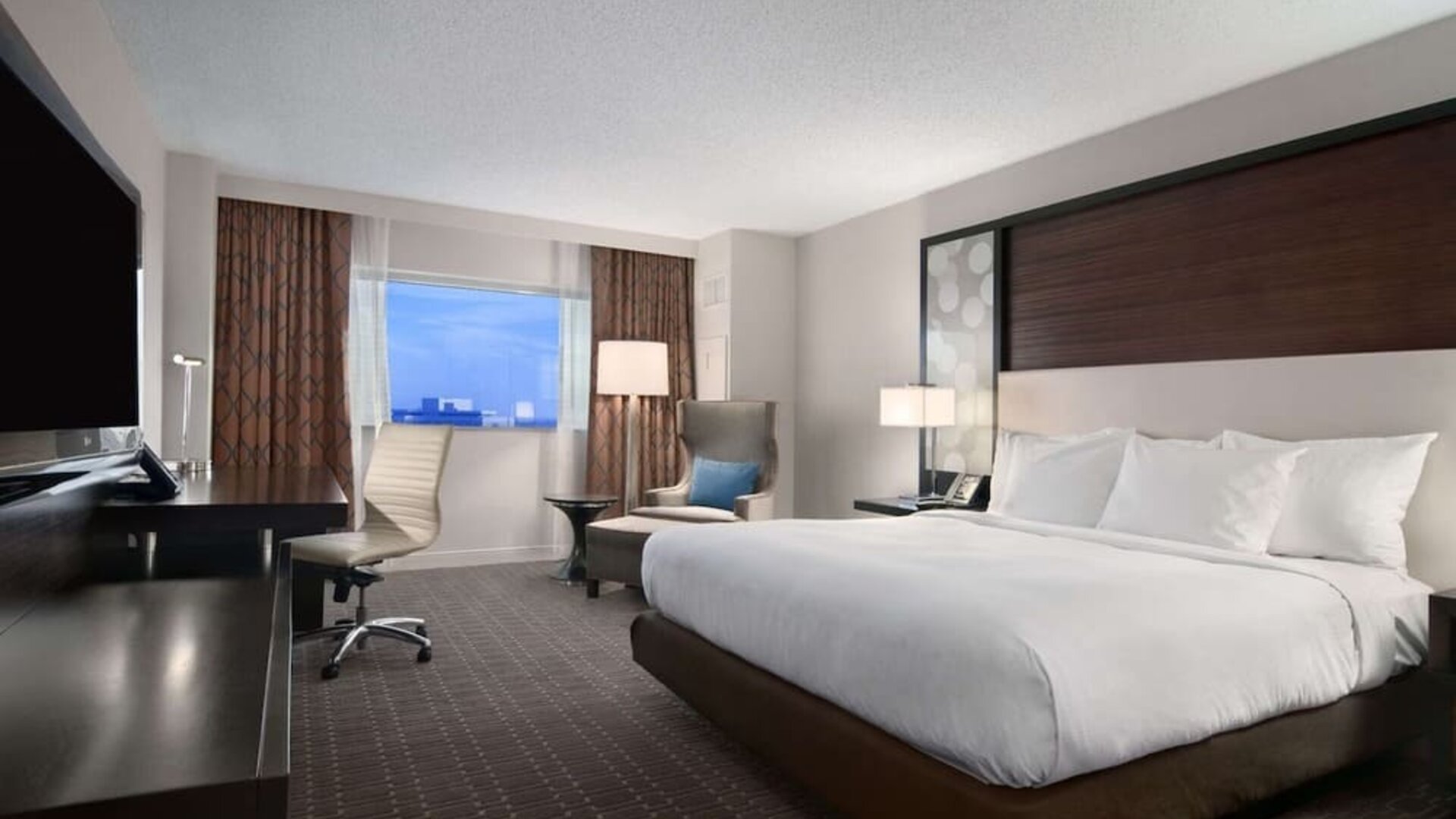 Day use room at Hilton Atlanta Airport.