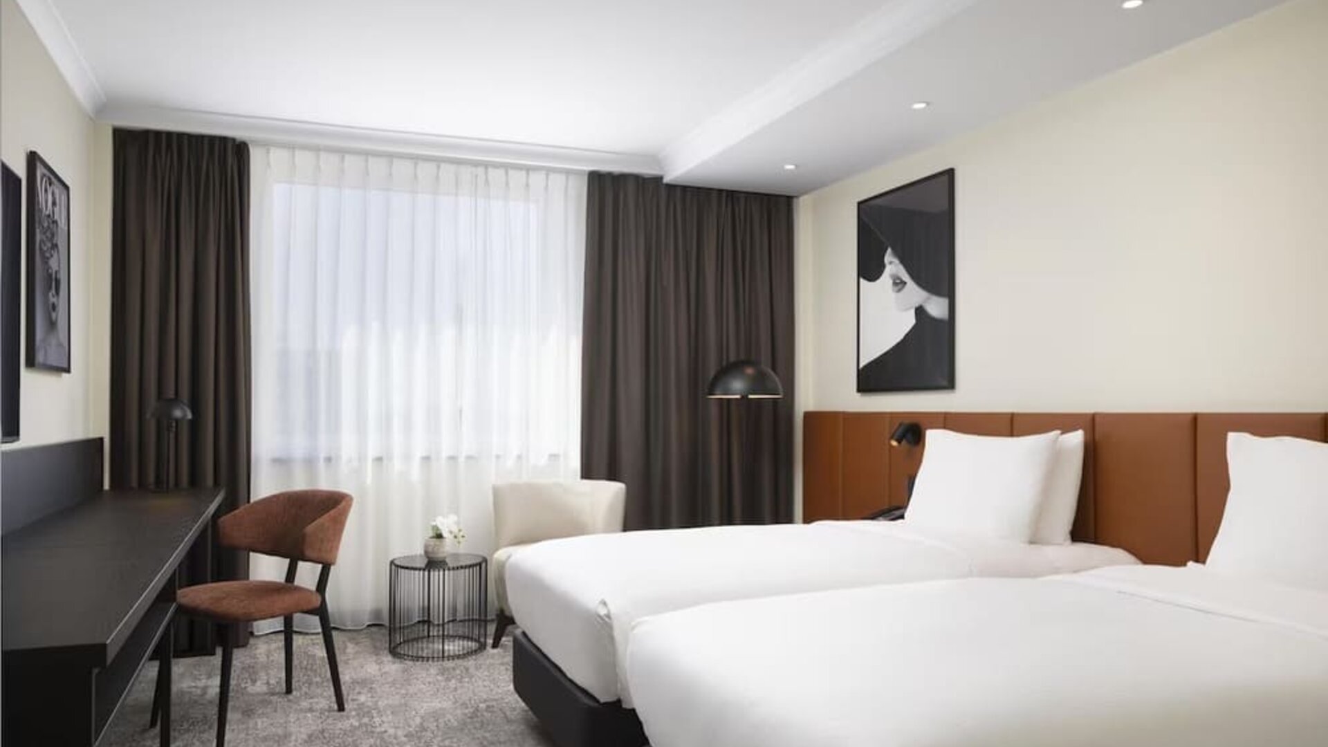 Day use room at Hilton Dusseldorf.