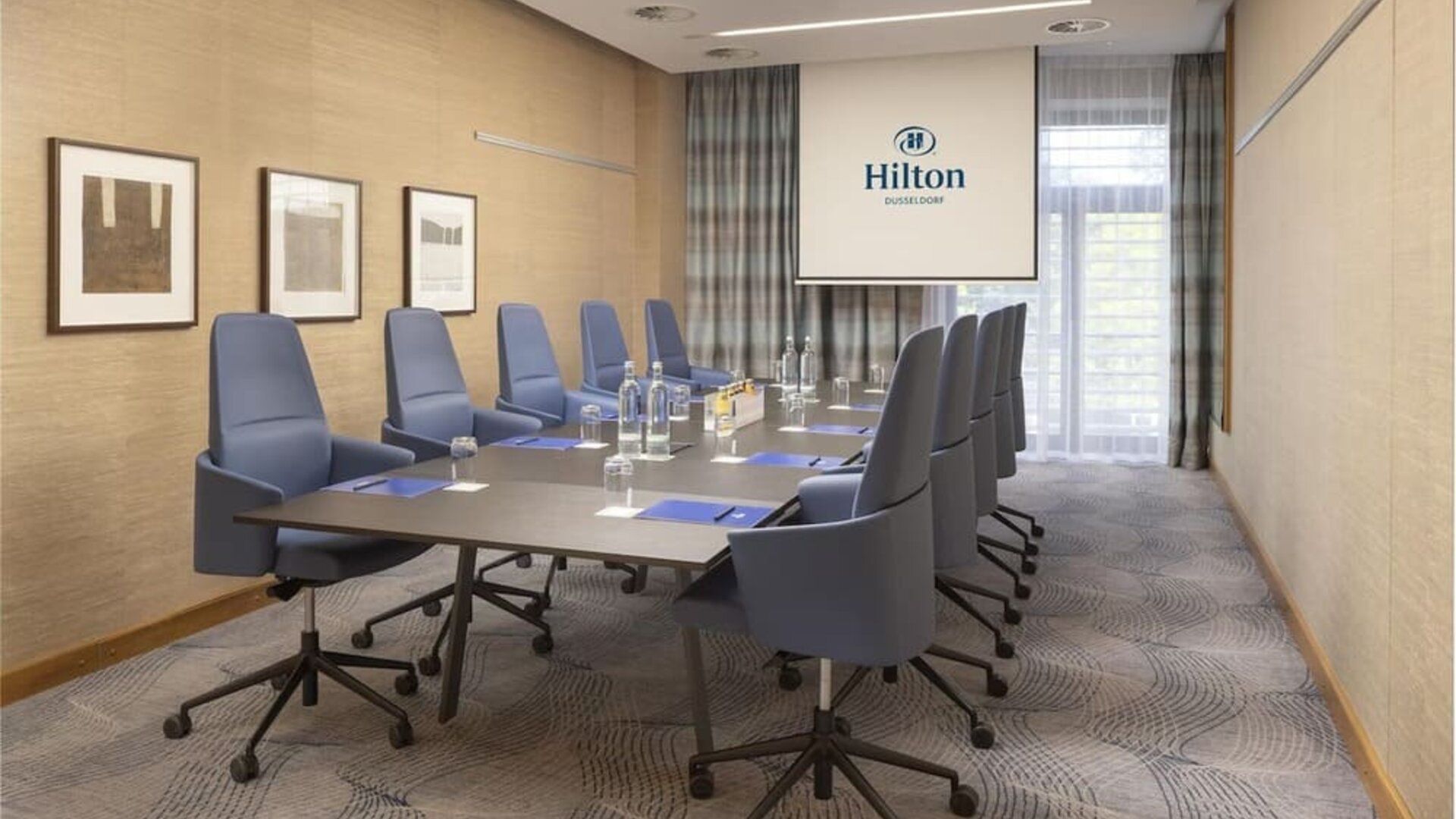 Meeting room at Hilton Dusseldorf.