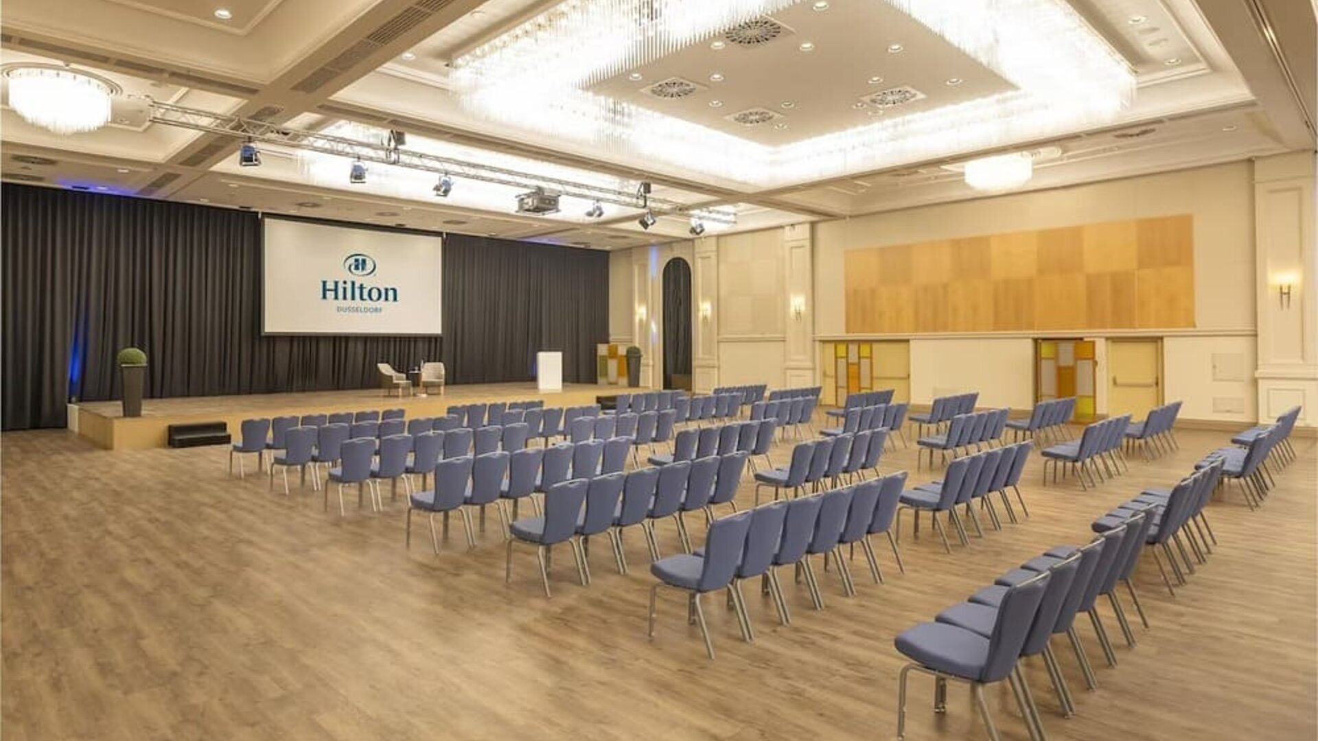 Meeting room at Hilton Dusseldorf.