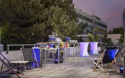 Outdoor terrace at Hilton Dusseldorf.
