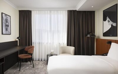 Day use room at Hilton Dusseldorf.