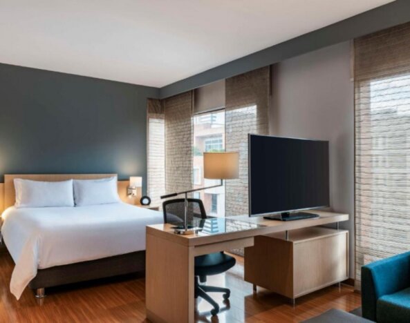 DoubleTree by Hilton Bogotá Calle 100