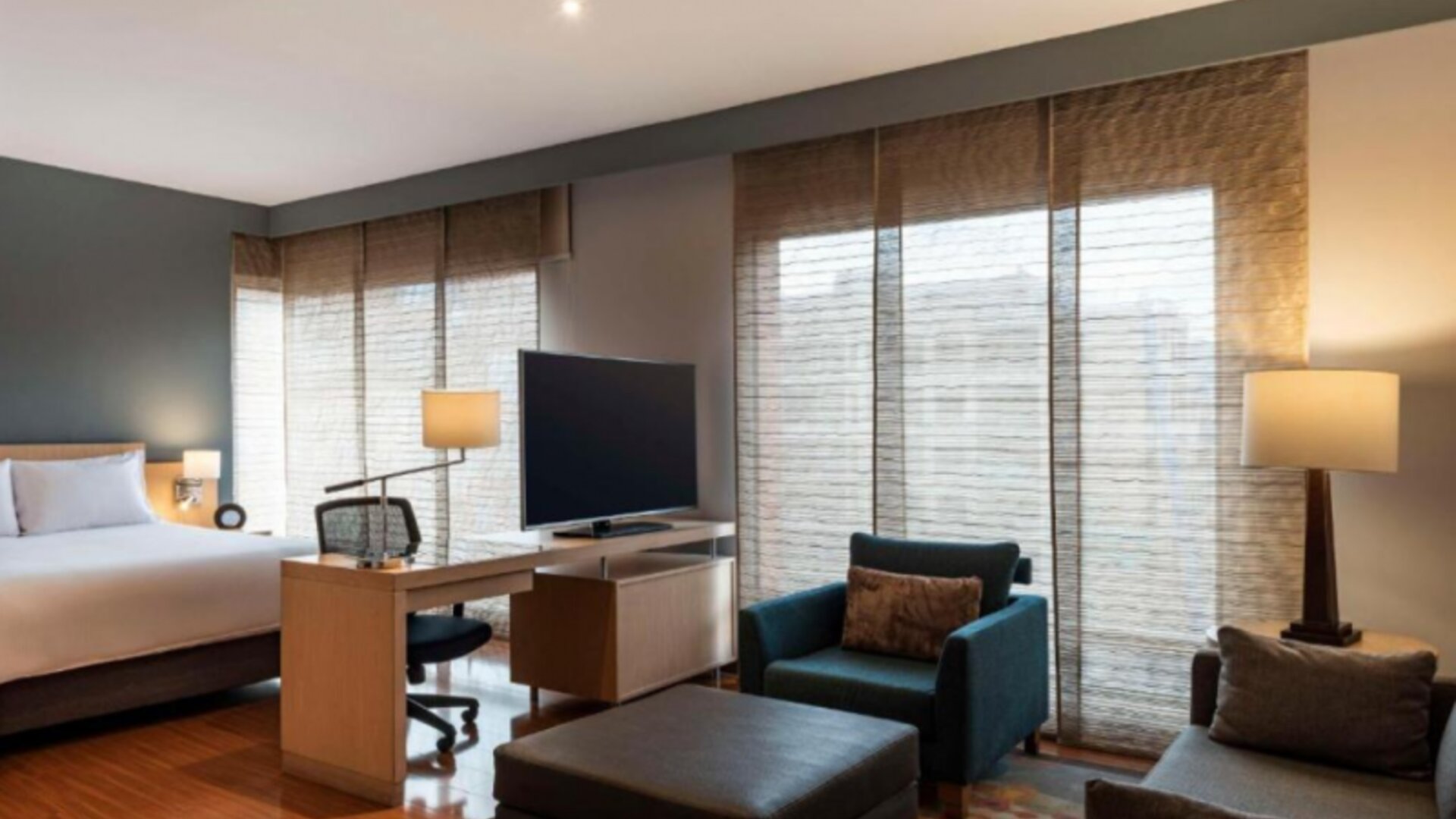 DoubleTree by Hilton Bogotá Calle 100