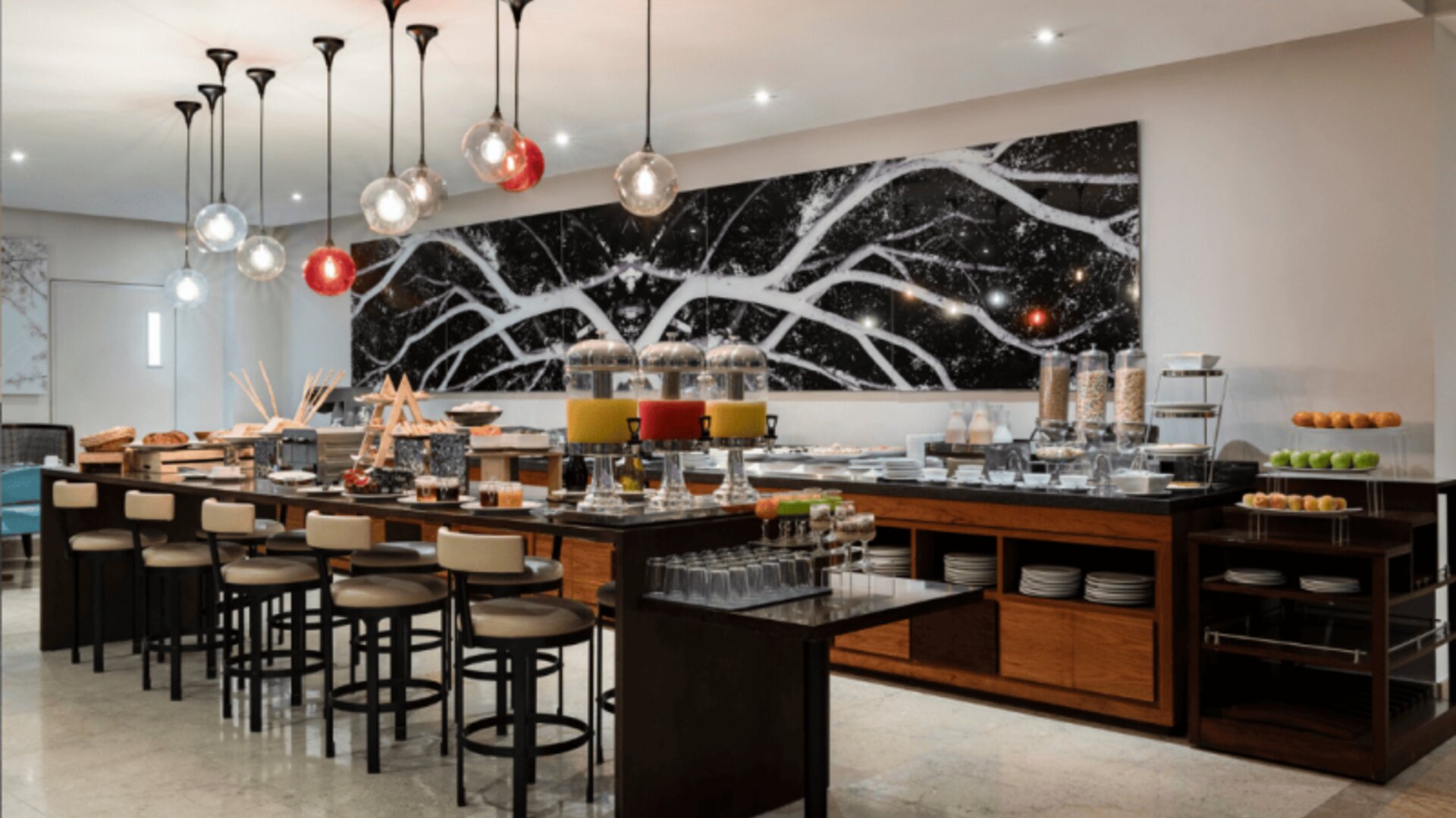 DoubleTree by Hilton Bogotá Calle 100