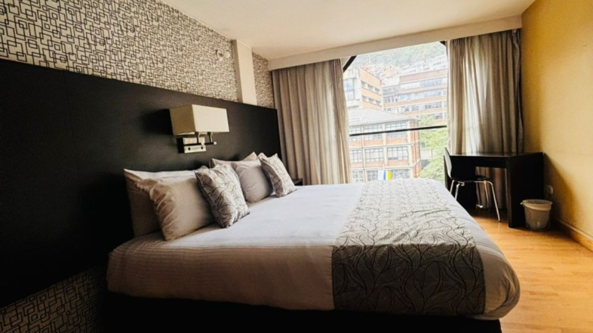 Hotel Silver Javeriana by Hospedium Bogotá