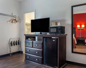 Day use room at Econo Lodge Lee - Great Barrington.