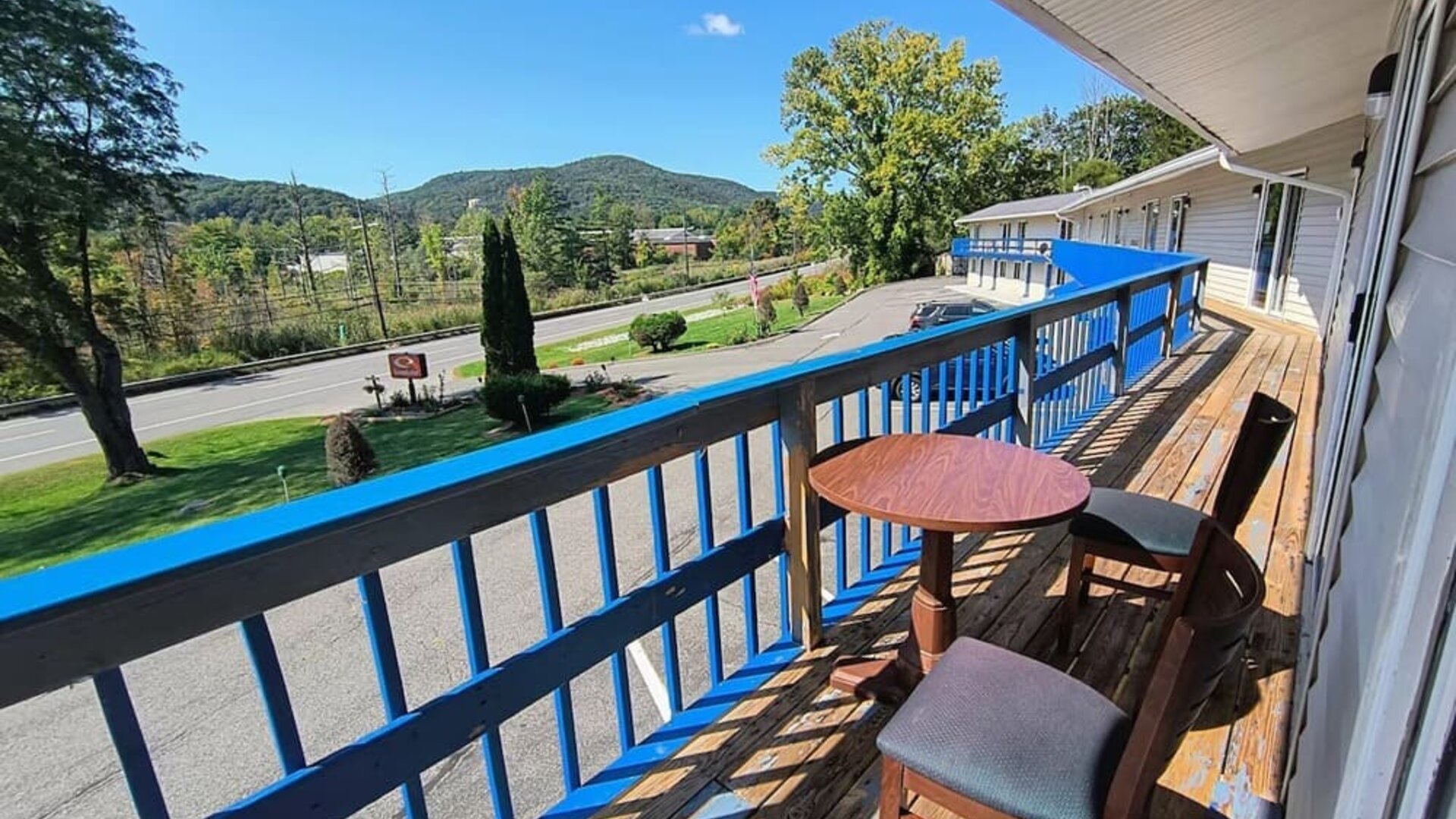 Balcony at Econo Lodge Lee - Great Barrington.