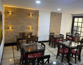 Tower - Embajada Americana