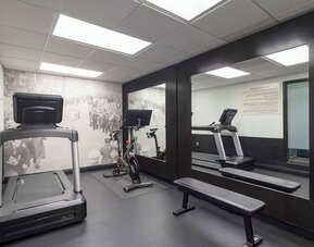 Fitness center at Eurostars The Boxer.