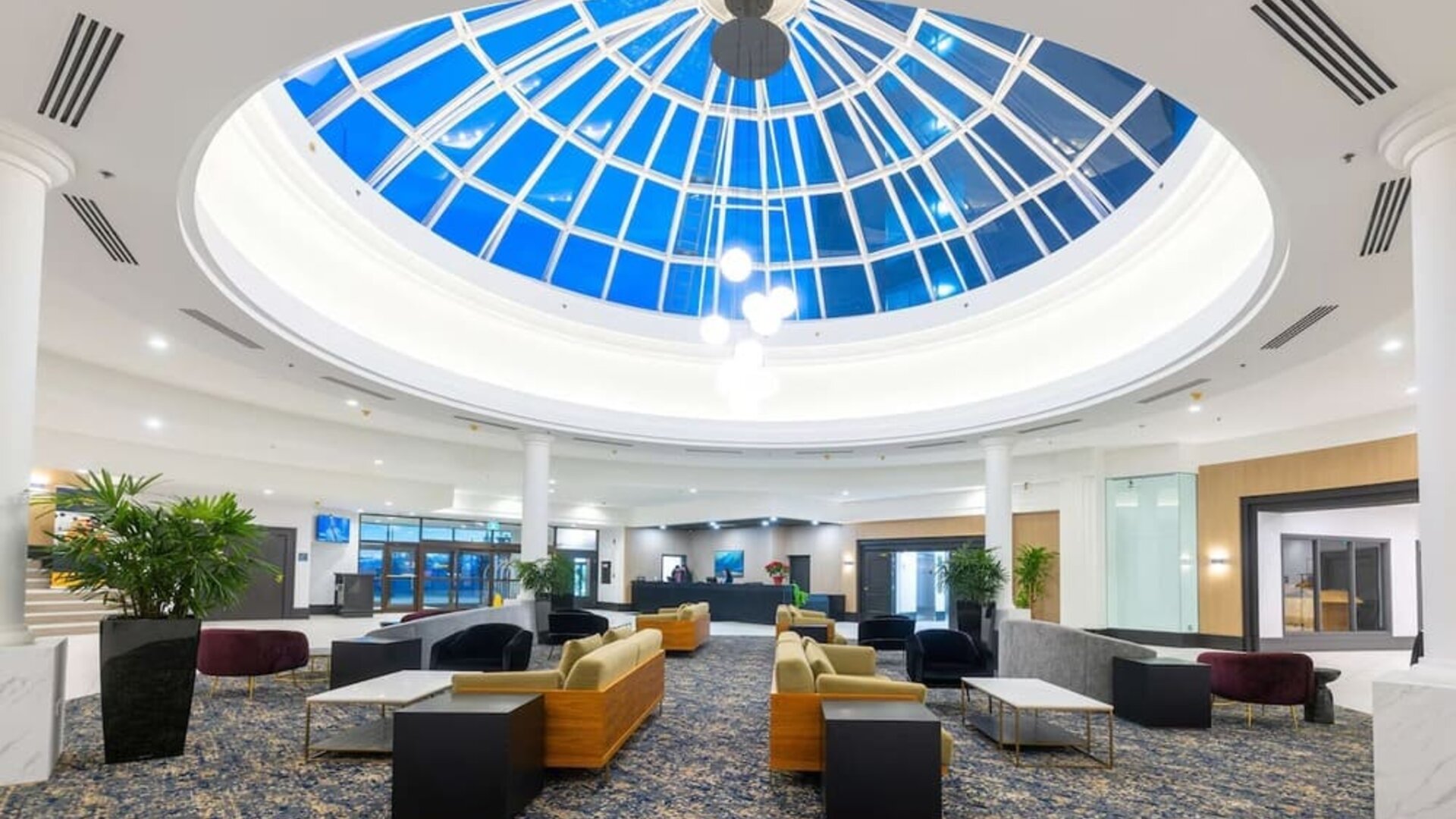 Lobby seating at DoubleTree By Hilton Calgary North.