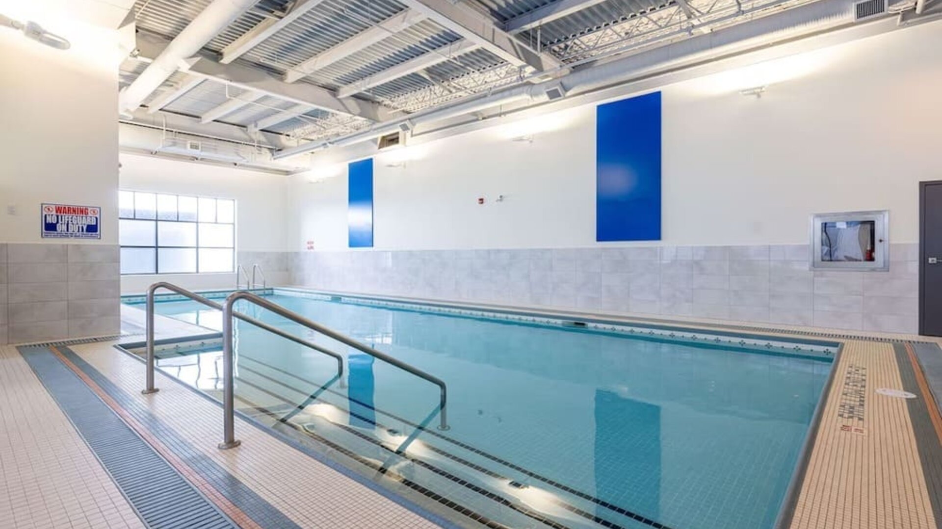 Indoor pool at DoubleTree By Hilton Calgary North.