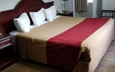 Day use room at Baymont By Wyndham Montreal Airport.