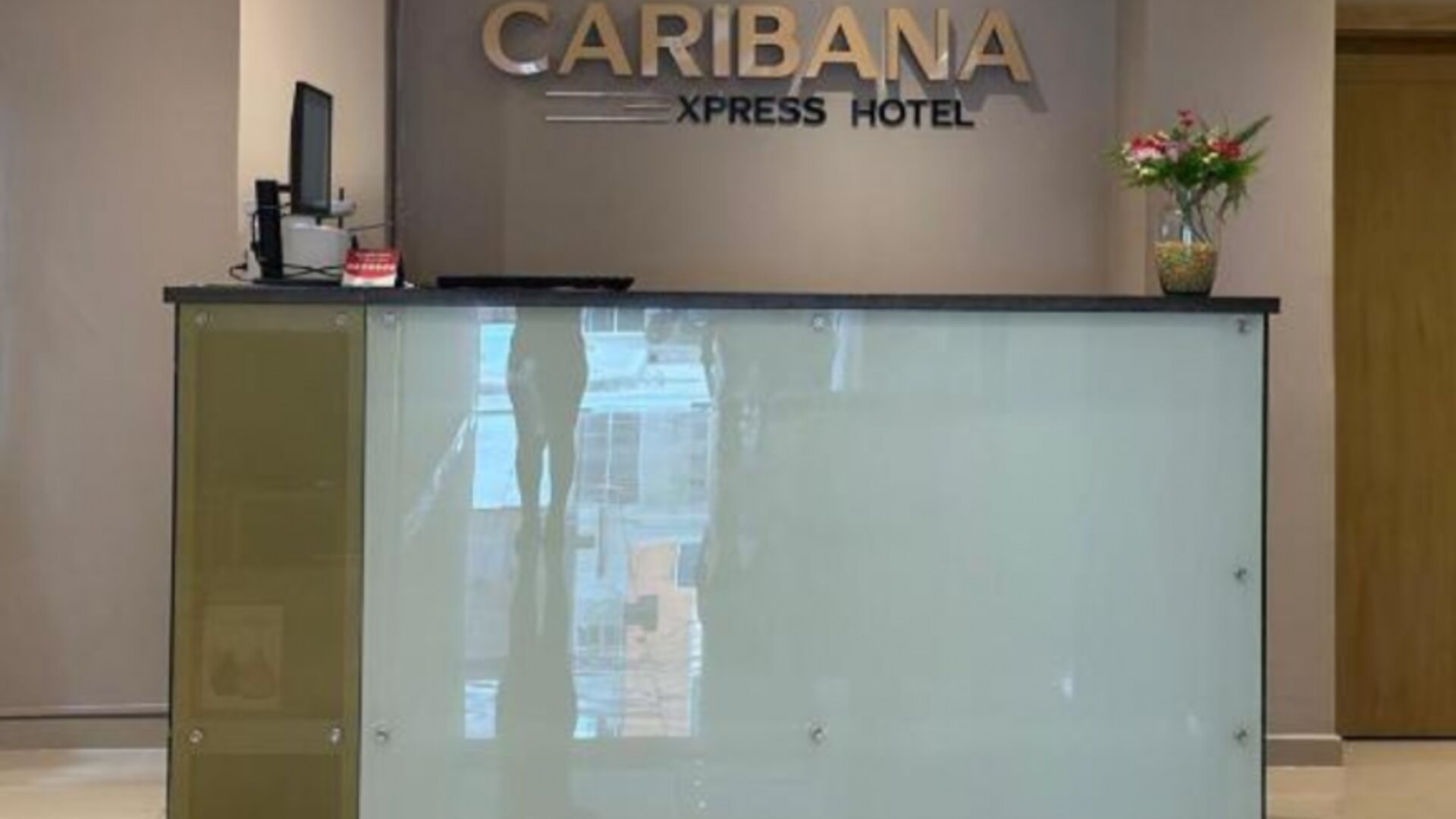 Hotel Caribana Express